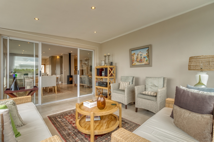 3 Bedroom Property for Sale in Bel